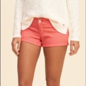 Hollister Low-Rise Sateen Short-Shorts Dark Coral